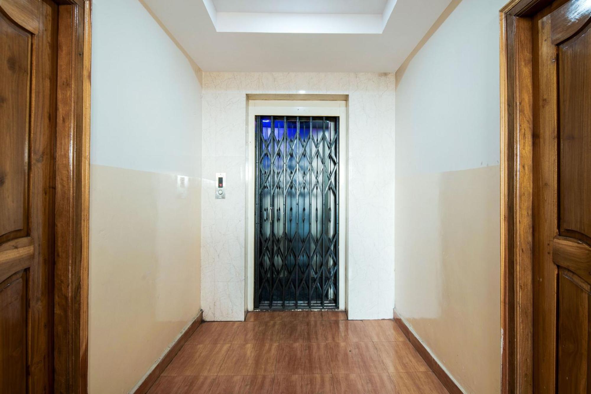 Hotel O Anu Grand Βιζαχαπατνάμ Εξωτερικό φωτογραφία